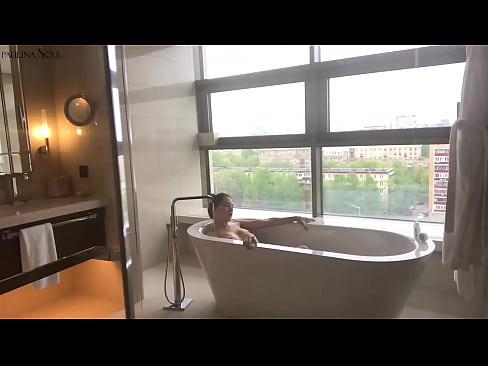 ❤️ Obrovská kočka vášnivě si honí kundu v koupelně ️ Anal video u cs.playcrot69.top ❌